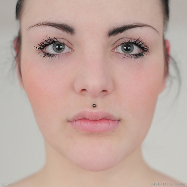 facity.com face - Mia