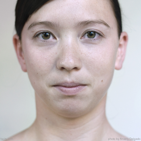facity.com face - Chantal